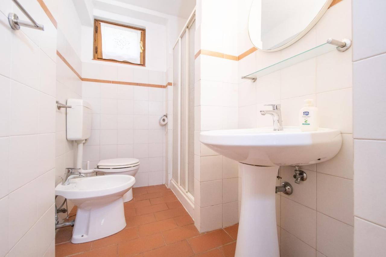 Casetta Di Butia, Gelsomino Apartment Borgo a Mozzano Exteriör bild