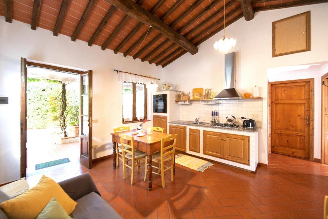 Casetta Di Butia, Gelsomino Apartment Borgo a Mozzano Exteriör bild